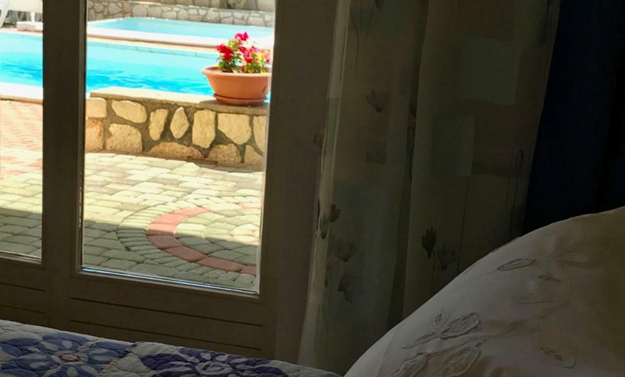 Apartments Villa Ana Mandre Ngoại thất bức ảnh